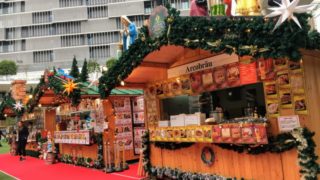 ラゾーナ川崎クリスマスマーケットのヒュッテ